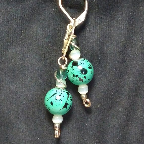 CCLHMHLLC Wired Jewellery Designs - Picture 1 of 4